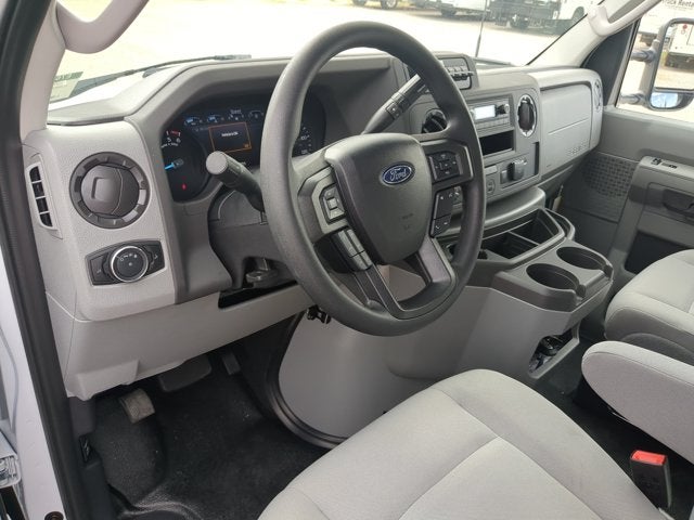 2027 Ford Econoline Cutaway E-350 SRW