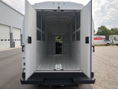 2027 Ford Econoline Cutaway E-350 SRW