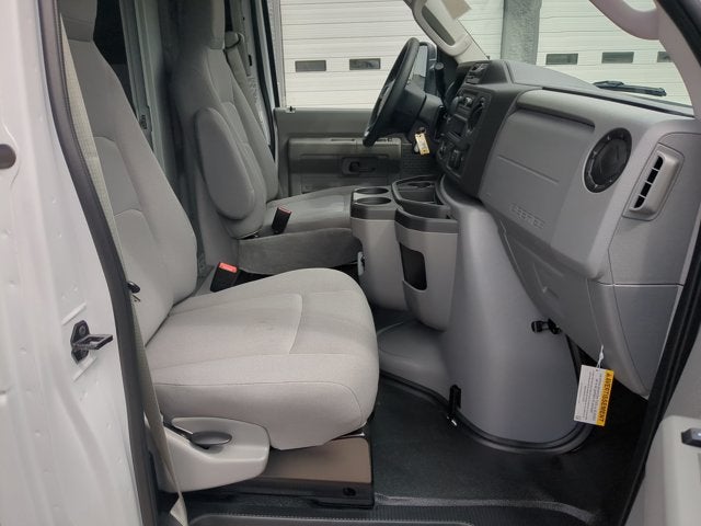 2027 Ford Econoline Cutaway E-350 SRW