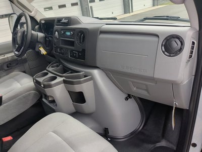 2027 Ford Econoline Cutaway E-350 SRW