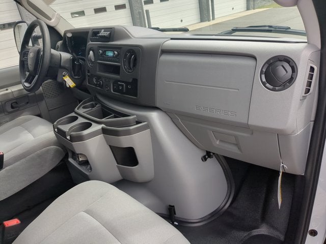 2027 Ford Econoline Cutaway E-350 SRW