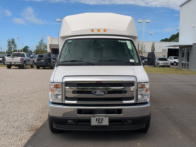 2027 Ford Econoline Cutaway E-350 SRW