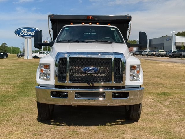 2027 Ford F-650-750 F-750 SD Diesel Straight Frame