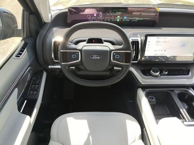 2026 Ford Expedition Platinum®