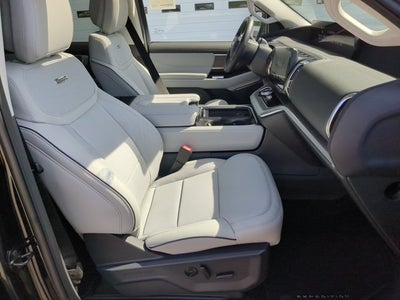 2026 Ford Expedition Platinum®