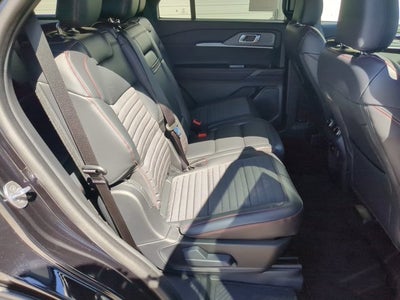 2027 Ford Explorer ST-Line