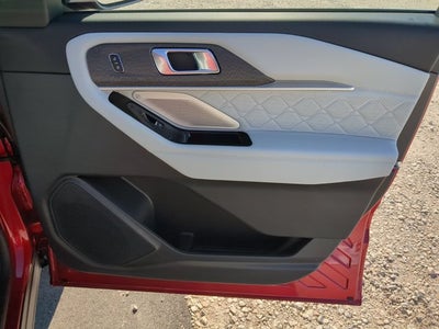 2026 Ford Explorer Platinum™
